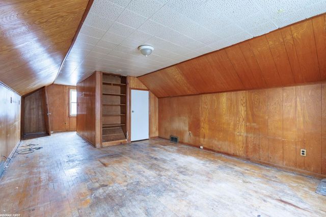 26308 Culver St Street, Saint Clair Shores, MI 48081