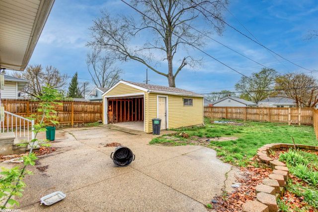 26308 Culver St Street, Saint Clair Shores, MI 48081