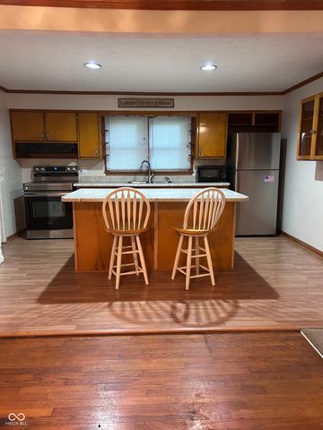 906 Harlan Street, Plainfield, IN 46168
