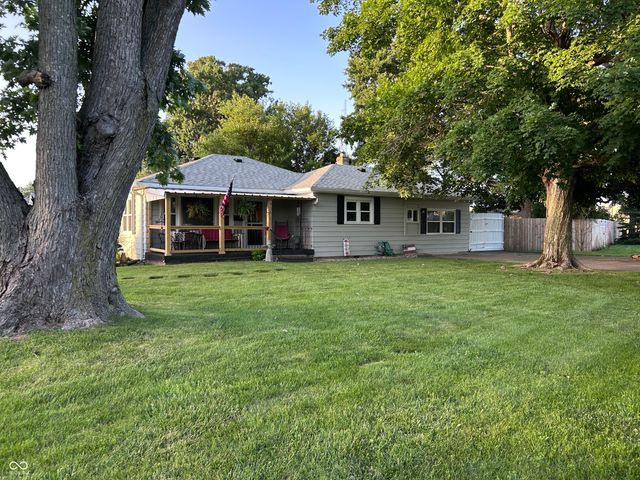906 Harlan Street, Plainfield, IN 46168
