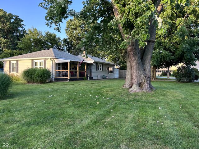 906 Harlan Street, Plainfield, IN 46168