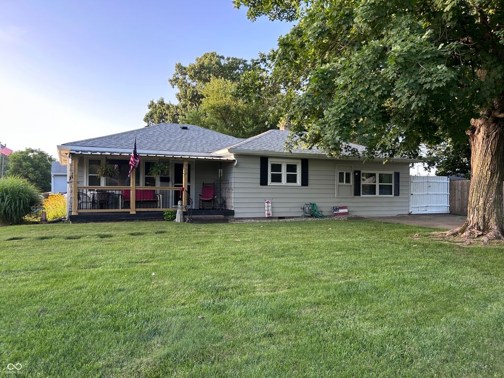 906 Harlan Street, Plainfield, IN 46168