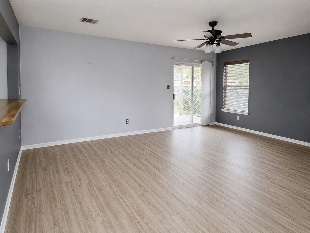 2514 Jesse Owens DR, Austin, TX 78748