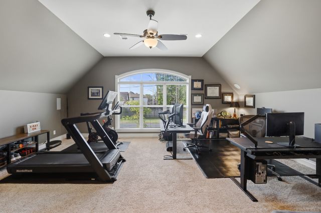 906 Harrisburg Ln, Mount Juliet, TN 37122