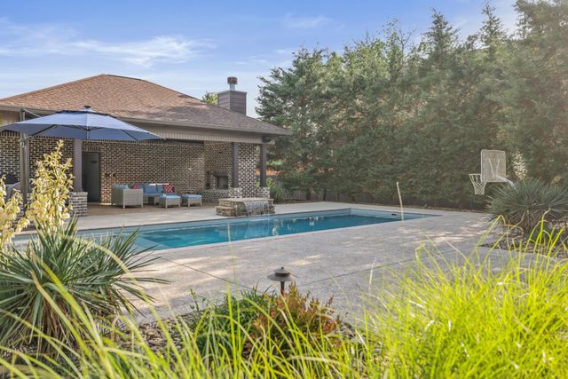 906 Harrisburg Ln, Mount Juliet, TN 37122