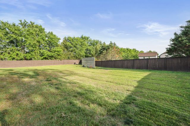 906 Harrisburg Ln, Mount Juliet, TN 37122
