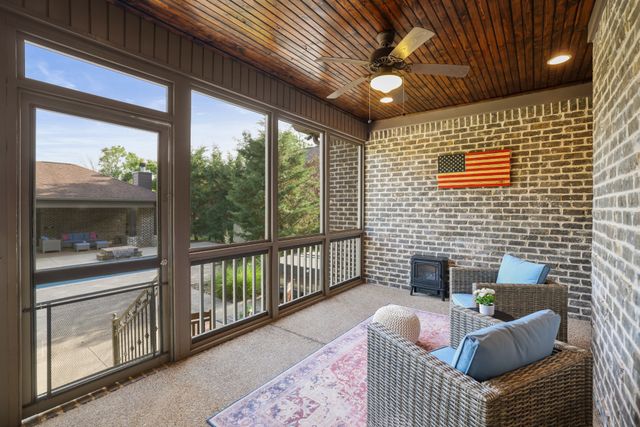 906 Harrisburg Ln, Mount Juliet, TN 37122