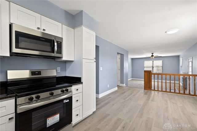 6660 Deer Bluff Drive, Huber Heights, OH 45424