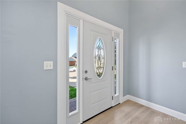 6660 Deer Bluff Drive, Huber Heights, OH 45424