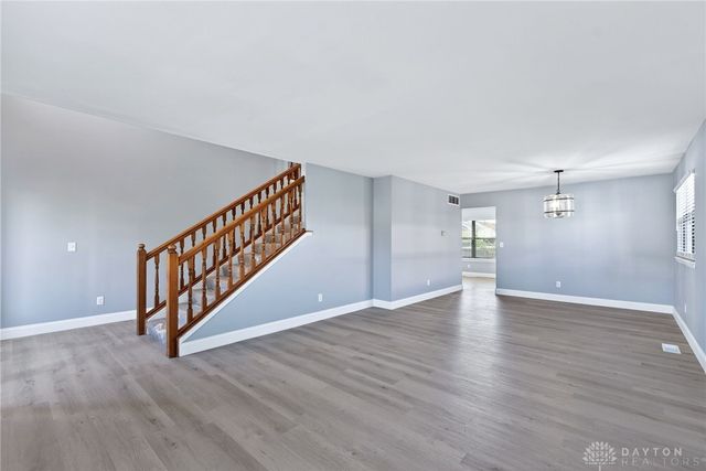 6660 Deer Bluff Drive, Huber Heights, OH 45424