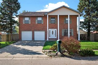 6660 Deer Bluff Drive, Huber Heights, OH 45424