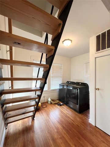 407 W 35th ST A, Austin, TX 78705