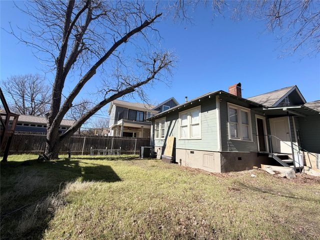 407 W 35th ST A, Austin, TX 78705