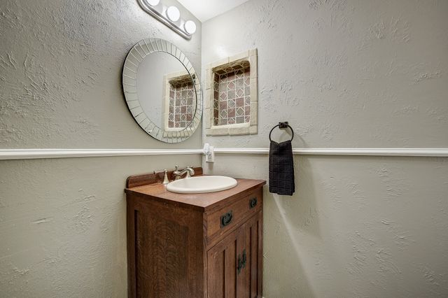 2804 Escada Drive 103, Farmers Branch, TX 75234