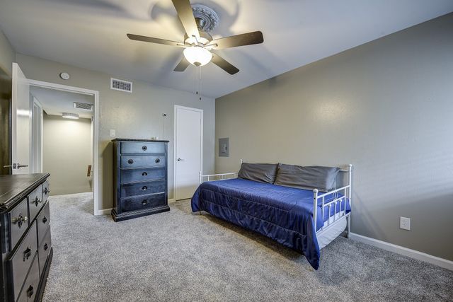 2804 Escada Drive 103, Farmers Branch, TX 75234