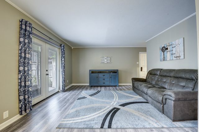 2804 Escada Drive 103, Farmers Branch, TX 75234