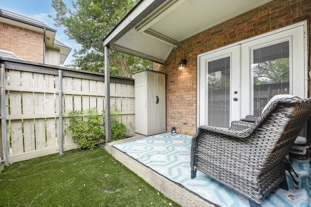 2804 Escada Drive 103, Farmers Branch, TX 75234