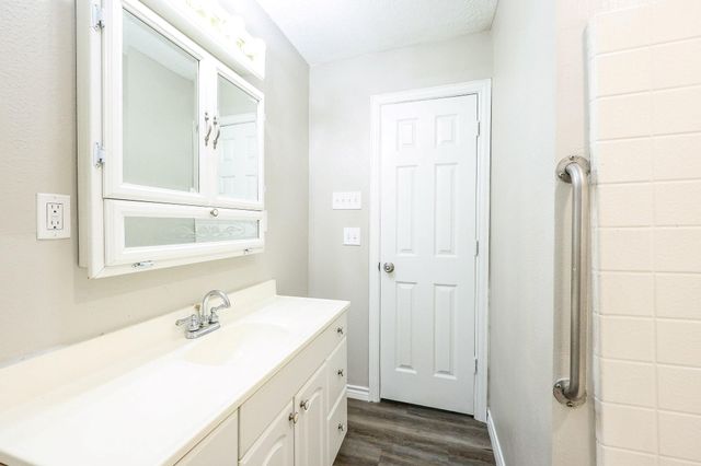 2706 Raymond Street, Pasadena, TX 77506