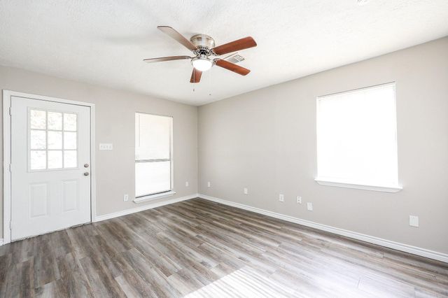 2706 Raymond Street, Pasadena, TX 77506