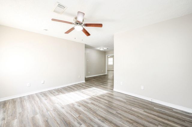 2706 Raymond Street, Pasadena, TX 77506