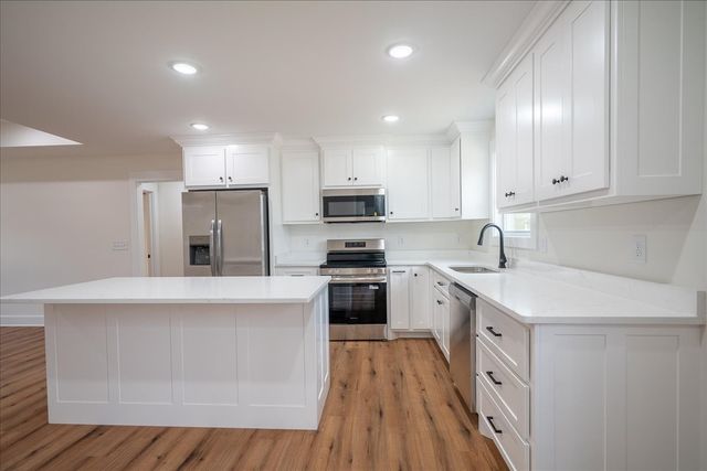 3983 Buffalo Rd, Summertown, TN 38483