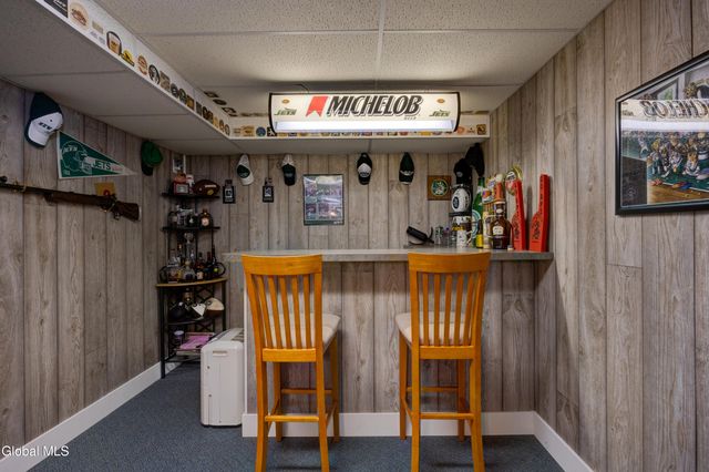 11 Belleauwood Circle, Colonie, NY 12189