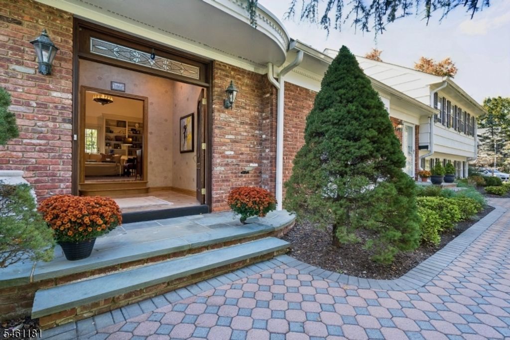 14 WESTVIEW ROAD, Millburn Twp., NJ 07078 — photo 3