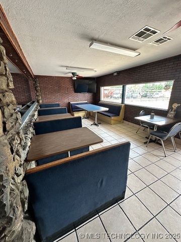 1100 N York Street, Muskogee, OK 74403