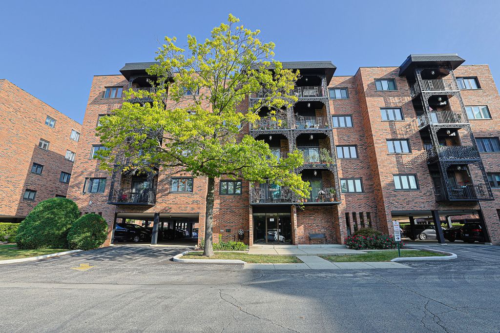 9356 Landings Lane 505, Des Plaines, IL 60016