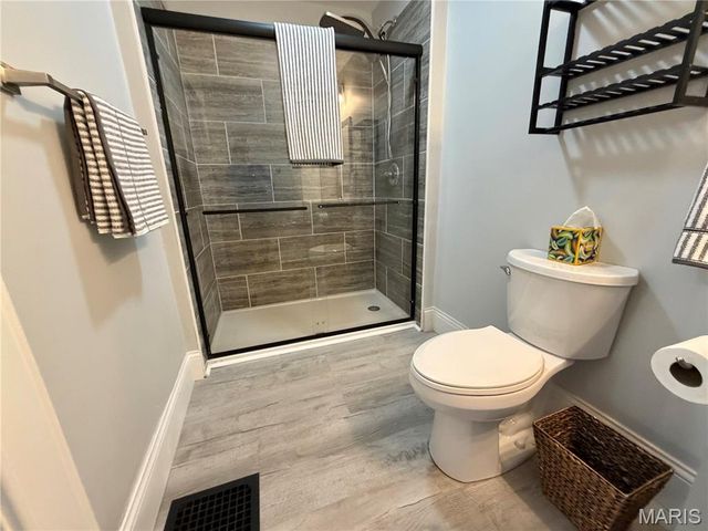 418 W 3RD, O'fallon, IL 62269