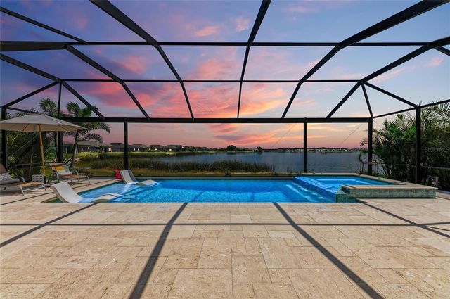 8067 WATERBEND TRAIL, Sarasota, FL 34240