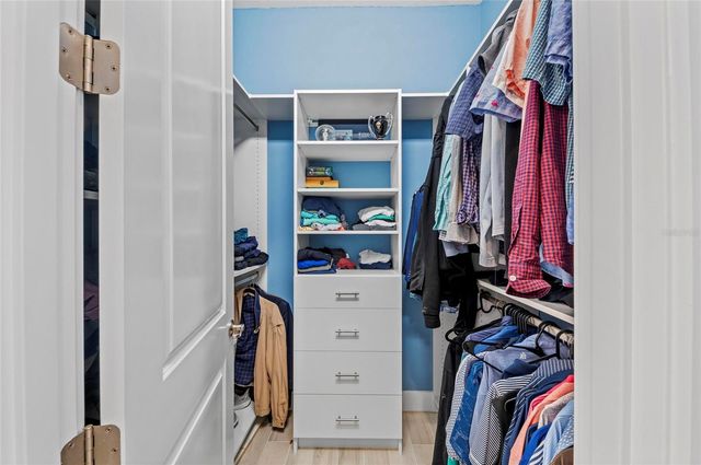 8067 WATERBEND TRAIL, Sarasota, FL 34240