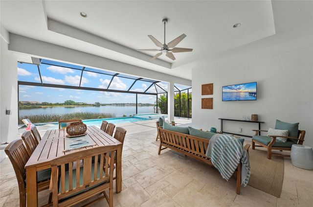 8067 WATERBEND TRAIL, Sarasota, FL 34240