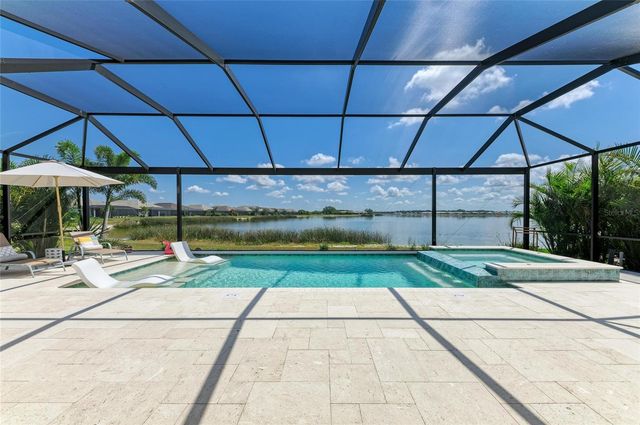 8067 WATERBEND TRAIL, Sarasota, FL 34240