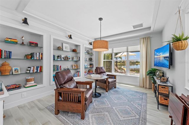 8067 WATERBEND TRAIL, Sarasota, FL 34240