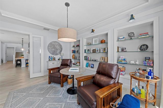 8067 WATERBEND TRAIL, Sarasota, FL 34240