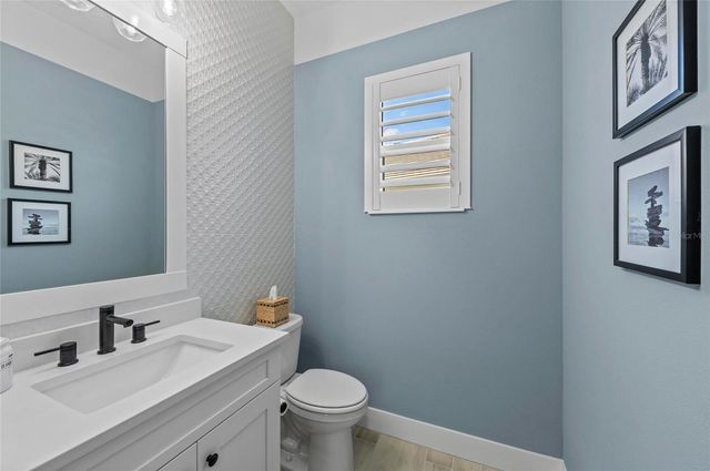 8067 WATERBEND TRAIL, Sarasota, FL 34240