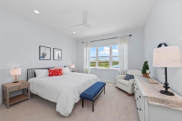 8067 WATERBEND TRAIL, Sarasota, FL 34240