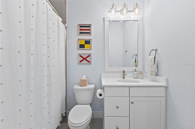 8067 WATERBEND TRAIL, Sarasota, FL 34240