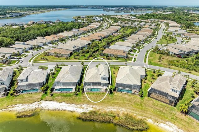 8067 WATERBEND TRAIL, Sarasota, FL 34240