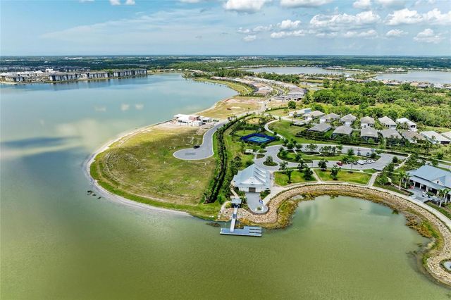 8067 WATERBEND TRAIL, Sarasota, FL 34240