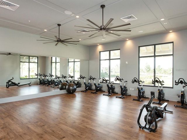 8067 WATERBEND TRAIL, Sarasota, FL 34240