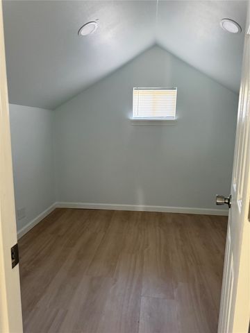 404 W Elm Street, Whitewright, TX 75491