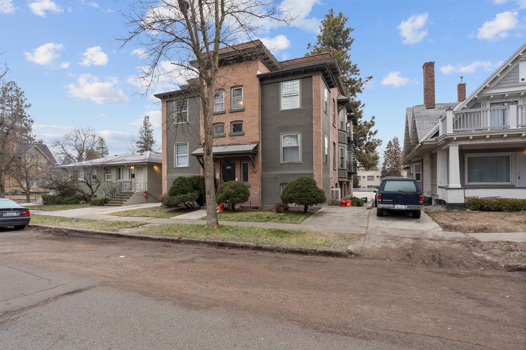 1428 W 10th Ave, Spokane, WA 99204 photo 2