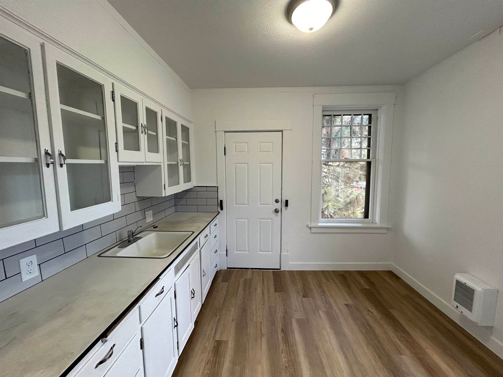 1428 W 10th Ave, Spokane, WA 99204 photo 14