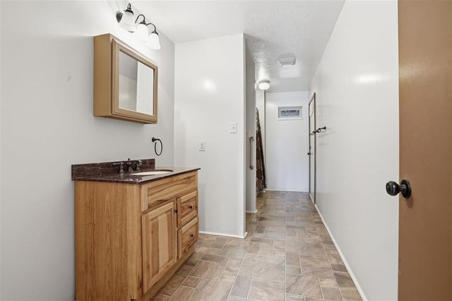 3701 Davis Road, Westlake, LA 70669