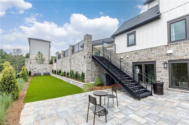 3900 Danube Lane, Atlanta, GA 30339