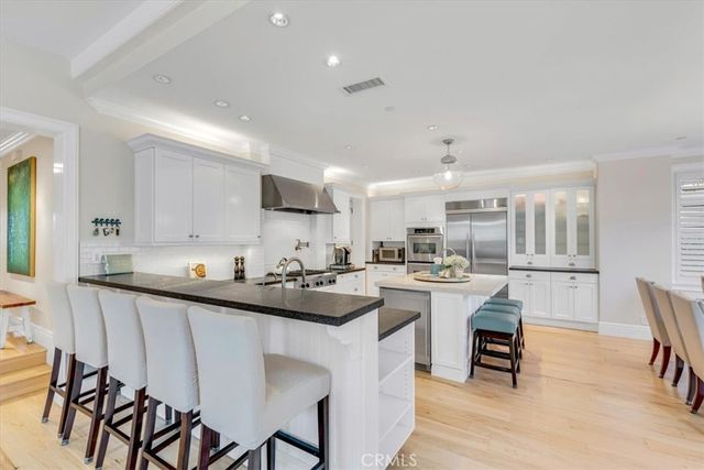 645 Oak, Laguna Beach, CA 92651