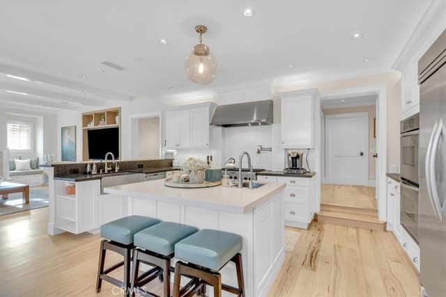 645 Oak, Laguna Beach, CA 92651