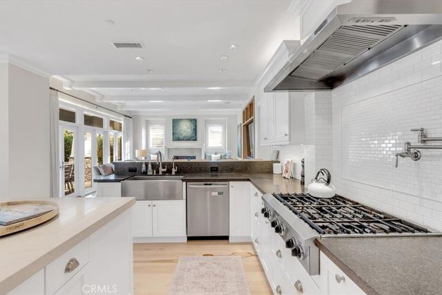 645 Oak, Laguna Beach, CA 92651